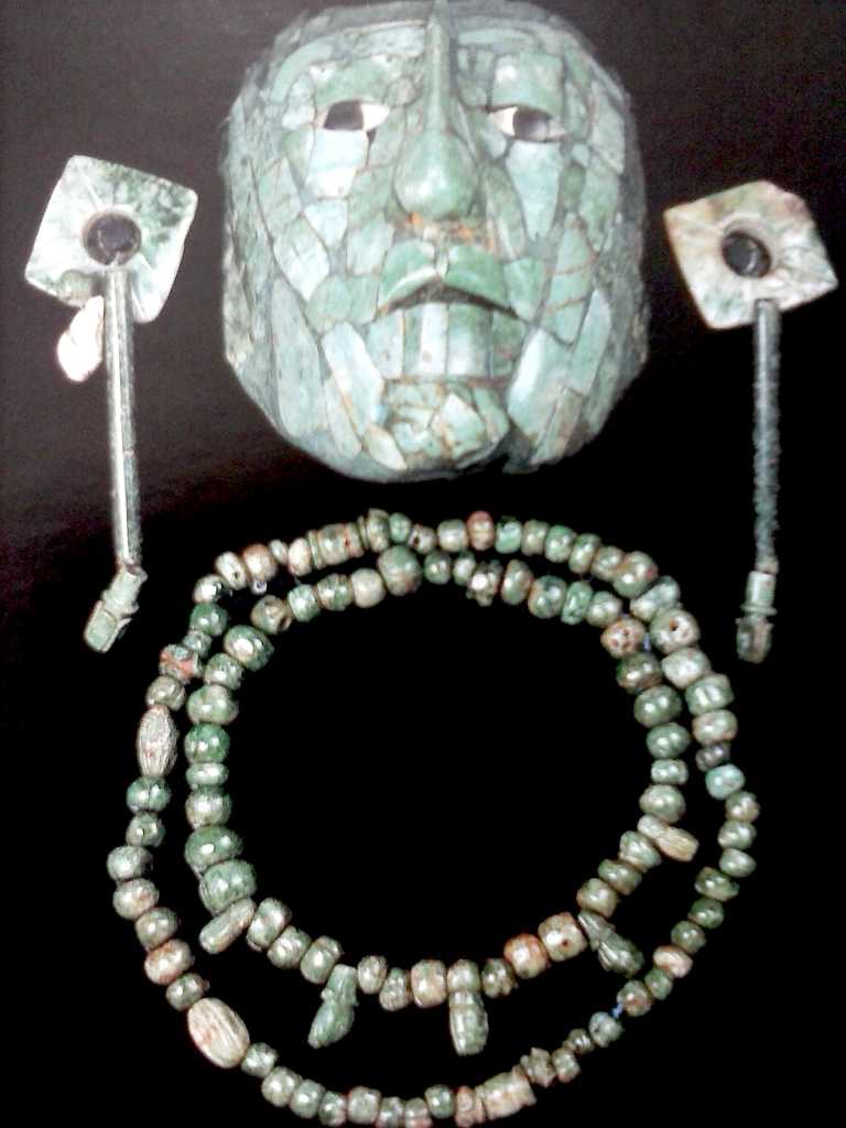 Máscara soberano maya