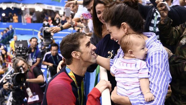  Su mujer Nichole y su hijo Boomer no se han perdido ni una sola actuación de Phelps. 