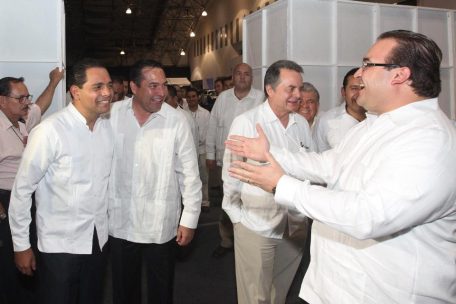 De plácemes. Miranda y Javier Duarte. Página de Jorge Carvallo Delfín, secretario particular del gobierno de Veracruz.