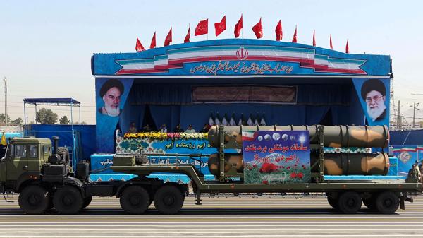 El misil S300, en el marco del desfile militar en Teherán (AFP)