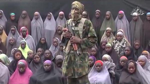 Uno de los videos grabados por el grupo Boko Haram. Las imágenes muestran a las estudiantes secuestradas por los terroristas
