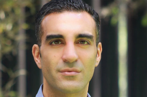 Simón Levy-Dabbah, Joven emprendedor, abogado y escritor.
