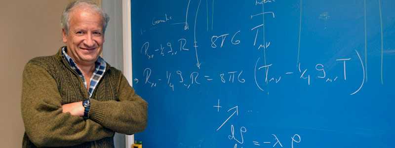 Daniel Sudarsky, el físico que estudia el lado oscuro del Universo