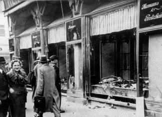 Kristallnacht damage Nazis Holocaust