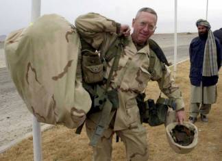Mattis en Afganistán en 2001.