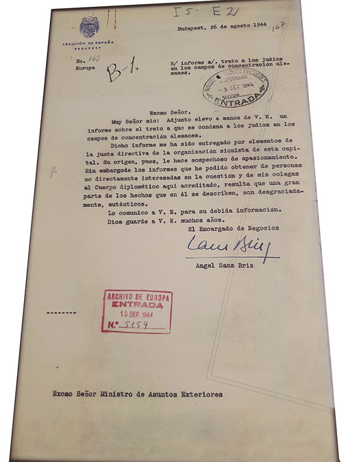 Documento oficial de Ángel Sanz Briz fechado en 1944.SAL EMERGUI
