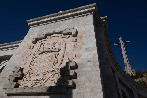 Tribunal Supremo de España avala exhumación de Franco 