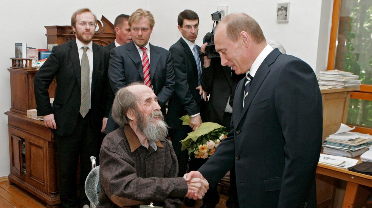 Alexander Solzhenitsyn, el Nobel que mostró los gulags a Occidente