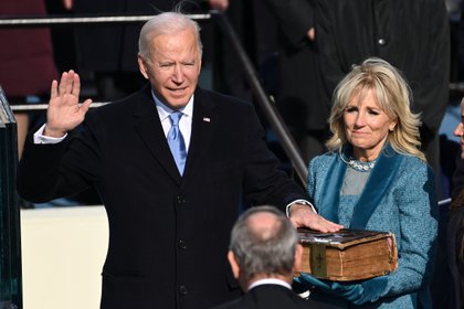 Joe Biden jura como presidente (Reuters)