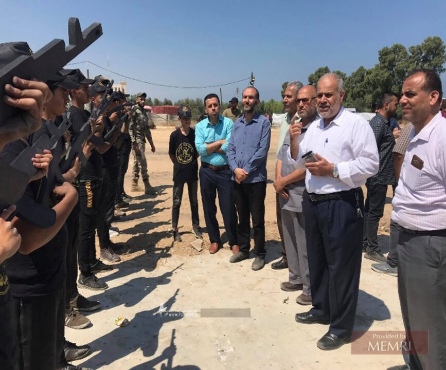 Khader Habib, funcionario del grupo Yihad Islámico palestino en la ceremonia de apertura de los campamentos (Fuente: Paltoday.ps, 26 de junio, 2021)