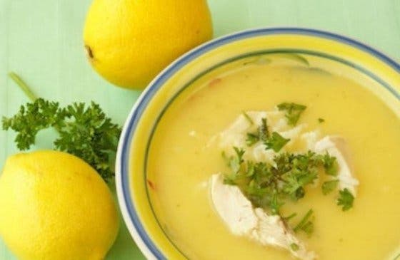 Avgolemono, sopa griega de pollo y limón