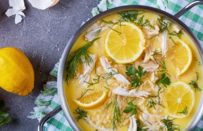 Avgolemono, sopa griega de pollo y limón