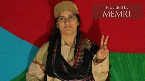 La primera mujer terrorista suicida del grupo BLA Shari Baloch, también conocida como Bramsh (fuente: Twitter)