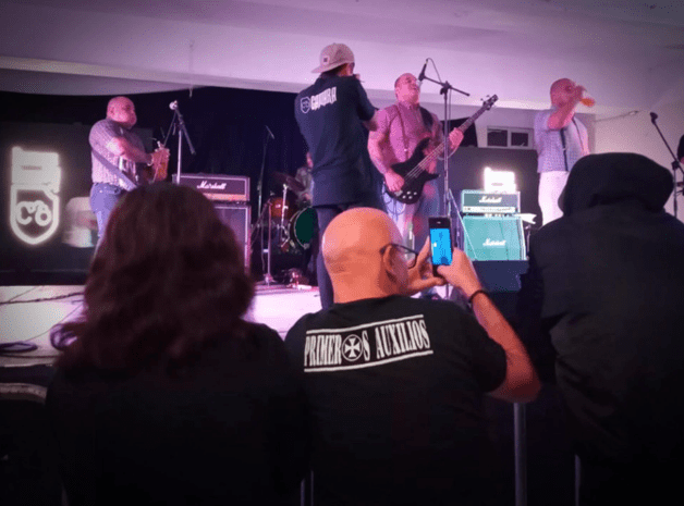Cientos de neonazis celebran un salvaje concierto clandestino en la capital mexicana