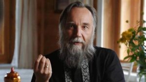 Filósofo ruso Alexander Dugin: ISKP e ISIS ‘no tienen motivos ni necesidad de atacar a Rusia; por el contrario, el régimen terrorista de Kiev y el Occidente colectivo preocupado por su debilitamiento se beneficiarán de los ataques terroristas a gran escala en Moscú’