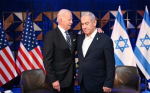 Joe Biden y Benjamín Netanyahu Foto archivo: Avi Ohayon / GPO