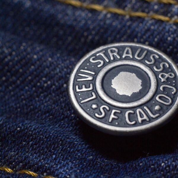 20 de mayo de 1873: Levi Strauss patenta el primer pantalón de mezclilla